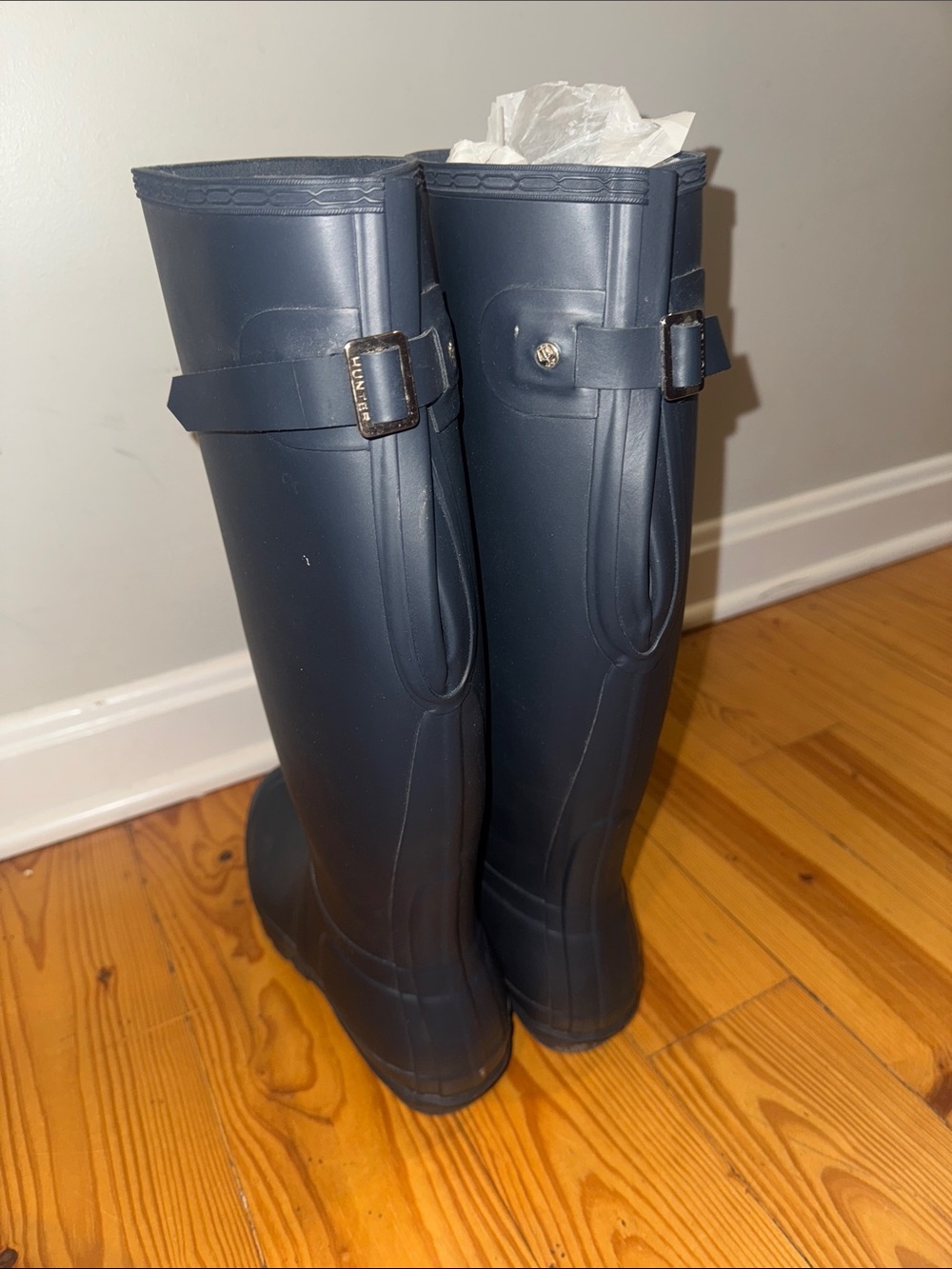 Hunter Tall Rubber Boots in Navy Black - Picture 4 of 4